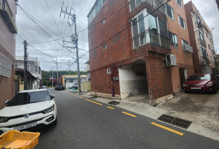다세대 4층 주택  노약자거주추천 주차가능